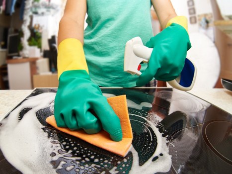 Professional carpet cleaning equipment used by Norwood Green Carpet Cleaners